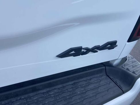 Used 2024 RAM 2500 Limited image 18