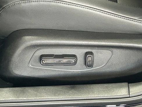 Used 2025 Acura Integra FWD image 17