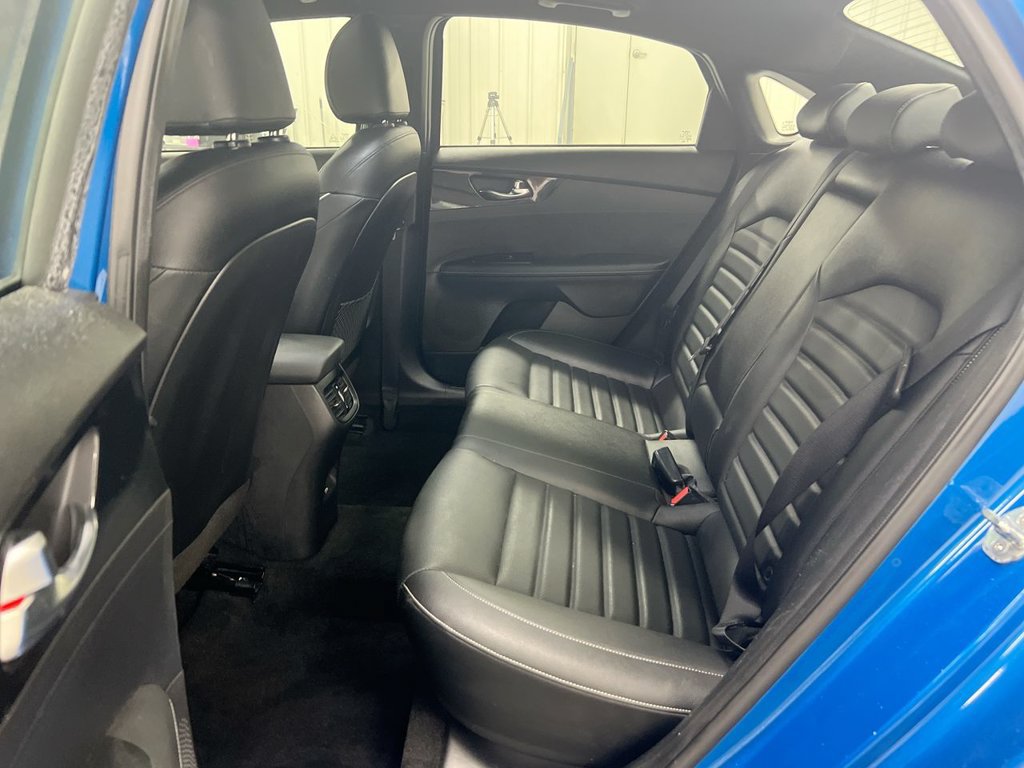 Used 2022 Kia Forte GT-Line w/ GT-Line Premium Package FWD image 24