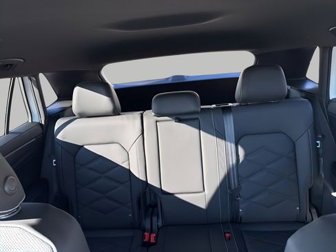 New 2026 Volkswagen Atlas Cross Sport SE AWD/4WD image 22