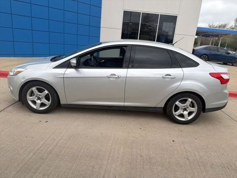 Used 2014 Ford Focus SE image 8