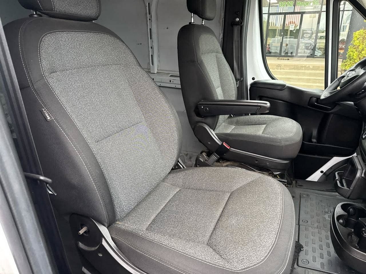 Used 2023 RAM ProMaster 2500 FWD image 18