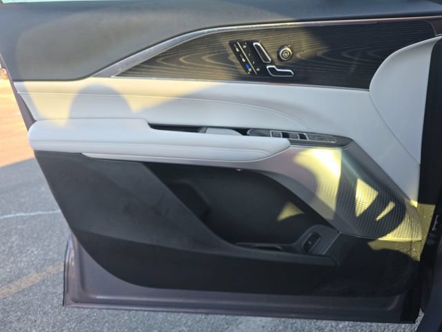 Used 2024 Cadillac Lyriq Sport w/ LPO, Floor Liner Package AWD/4WD image 8