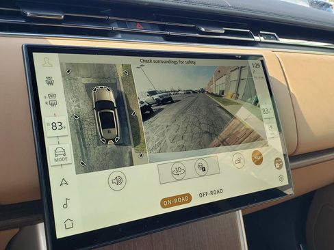 New 2026 Land Rover Range Rover SE image 26