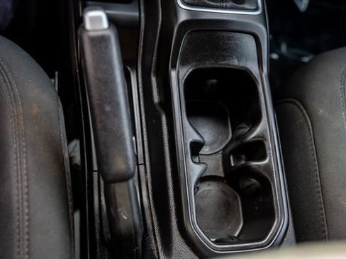 Used 2022 Jeep Wrangler Willys image 29