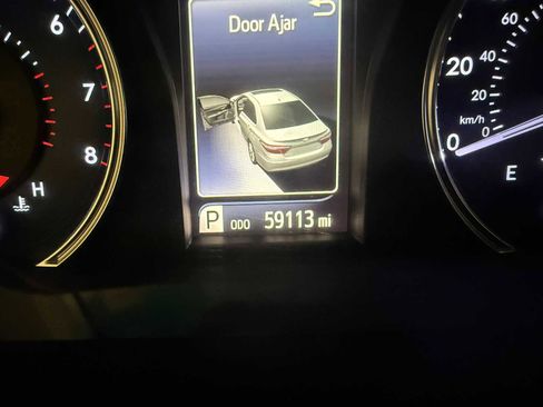 Used 2017 Toyota Camry LE image 35