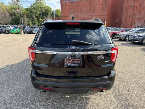 Used 2016 Ford Explorer 4WD image 5