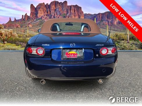 Used 2007 MAZDA MX-5 Miata Grand Touring w/ Premium Pkg image 6