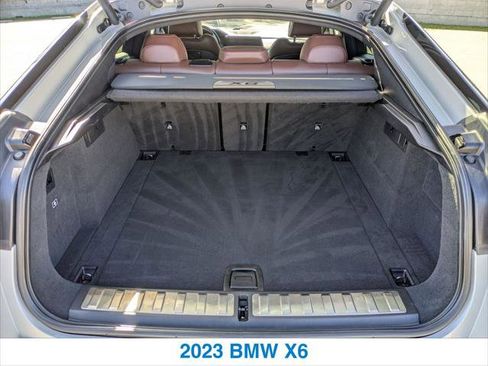 Used 2023 BMW X6 xDrive40i w/ M Sport Package image 23