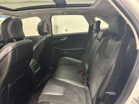 Used 2018 Ford Edge Sport w/ Equipment Group 401A image 31