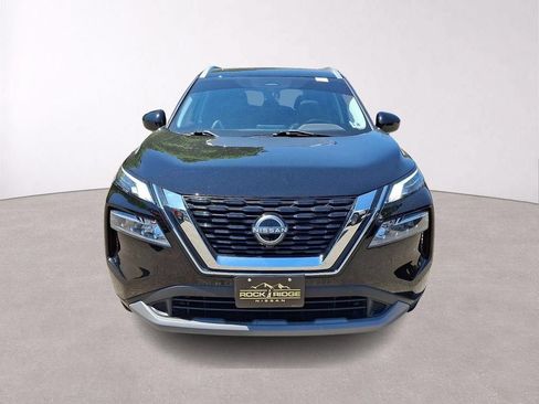 Used 2023 Nissan Rogue SV w/ SV Premium B Package AWD/4WD image 2