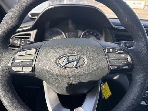 Used 2020 Hyundai Elantra SEL w/ Cargo Package (C1) image 22