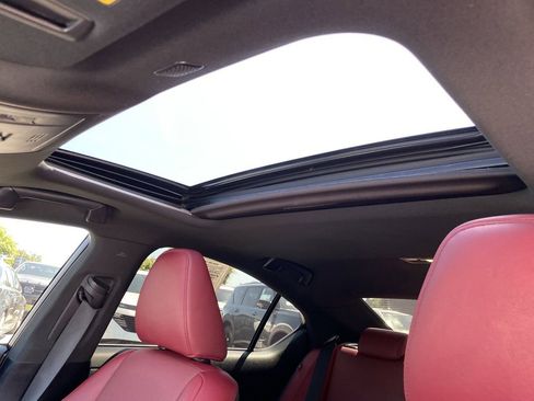 Used 2023 Lexus IS 300 w/ Comfort Package RWD image 33