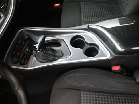 Used 2019 Dodge Challenger SXT w/ Blacktop Package image 27