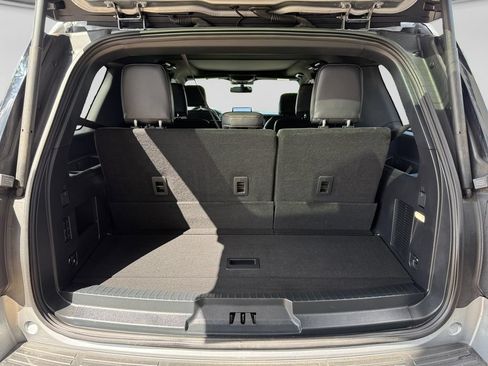 Used 2024 Ford Expedition Limited AWD/4WD image 45