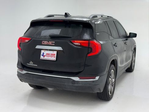 Used 2018 GMC Terrain SLT w/ Preferred Package image 9