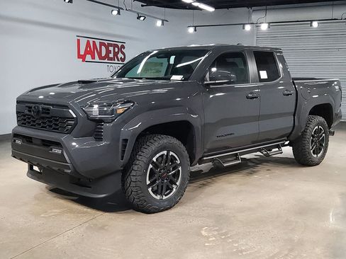 New 2026 Toyota Tacoma TRD Sport image 3
