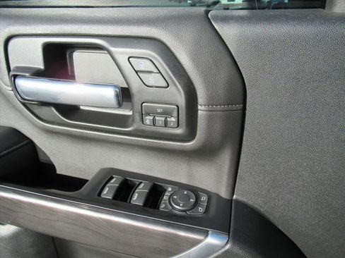 Used 2020 Chevrolet Silverado 2500 LTZ w/ LTZ Plus Package image 23