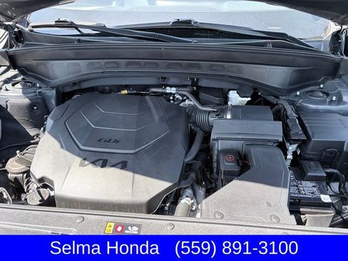 Used 2025 Kia Telluride S AWD/4WD image 29