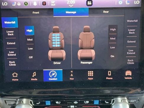 Used 2021 Jeep Grand Cherokee L Overland w/ Luxury Tech Group IV image 27