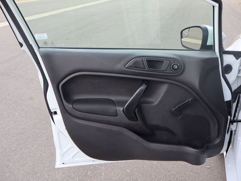 Used 2016 Ford Fiesta S FWD image 23