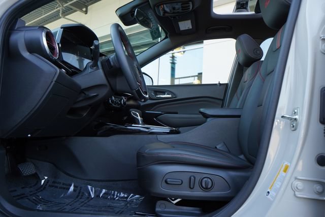 Used 2026 Chevrolet Trax RS w/ Sunroof Package FWD image 21
