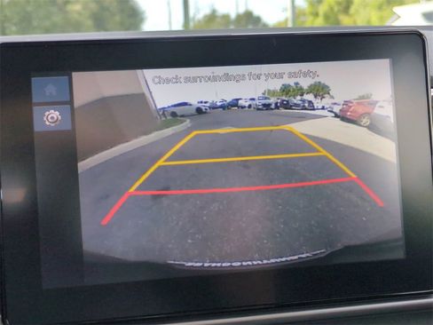 New 2026 Hyundai Venue SE image 22