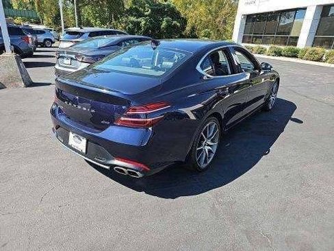 Used 2023 Genesis G70 2.0T image 3