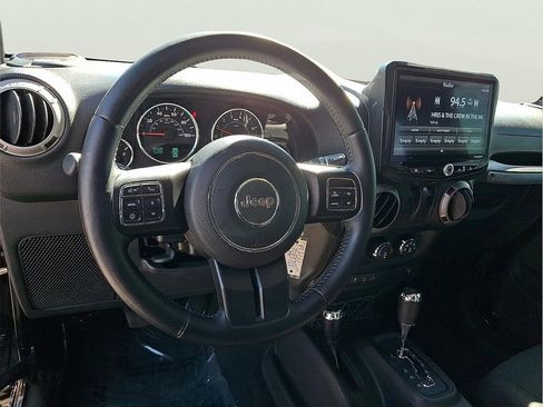 Used 2015 Jeep Wrangler Willys Wheeler image 12