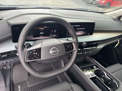 New 2025 Nissan Murano SL image 16