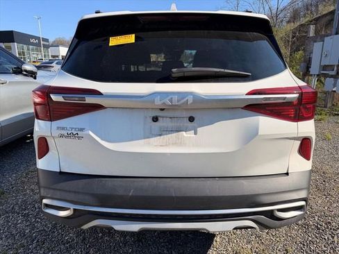 Used 2023 Kia Seltos S image 10