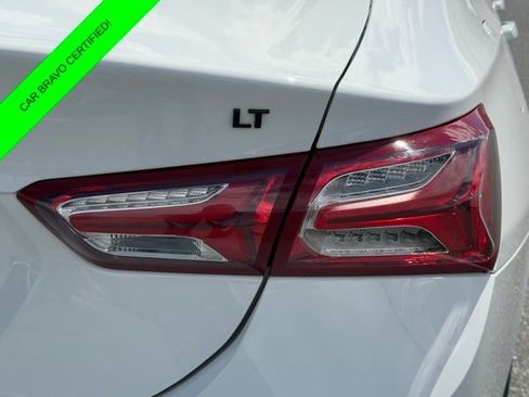 Certified 2022 Chevrolet Malibu LT w/ Sport Edition FWD image 19
