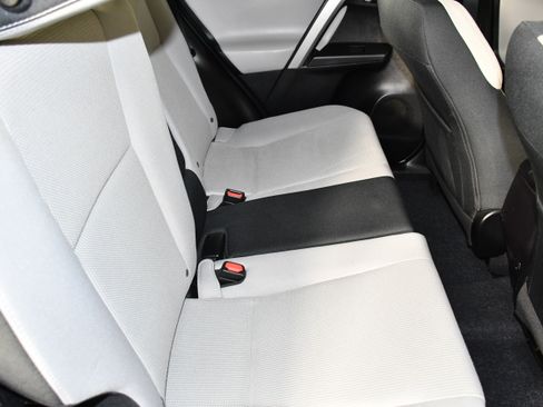 Used 2016 Toyota RAV4 XLE AWD/4WD image 44