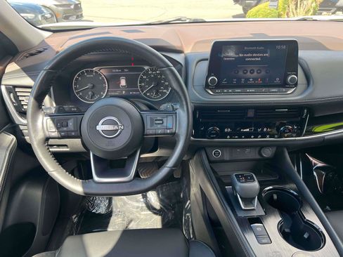 Used 2023 Nissan Rogue SL AWD/4WD image 23