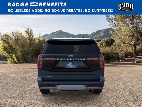 New 2026 Ford Expedition Platinum w/ Driver's Package AWD/4WD image 6