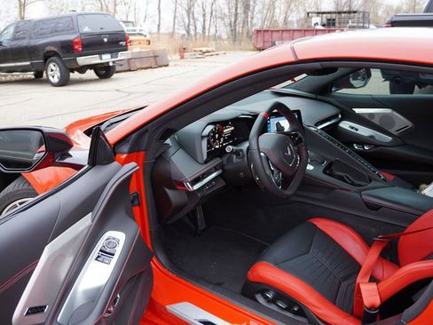 Used 2024 Chevrolet Corvette Stingray Premium Cpe w/ Z51 Performance Package image 15