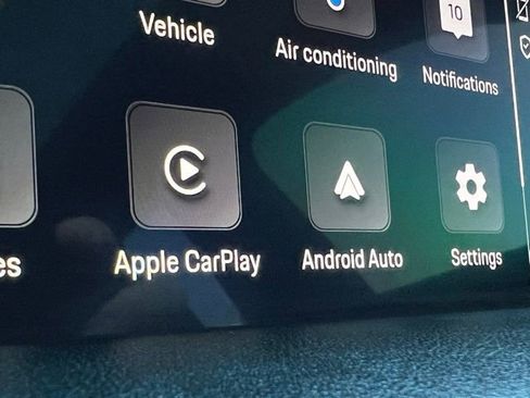 Used 2022 Porsche Taycan 4 Cross Turismo w/ Premium Package image 25