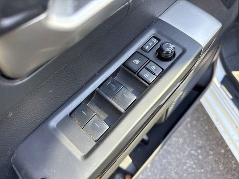 Used 2023 Toyota Tundra Limited image 25