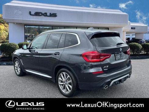 Used 2018 BMW X3 xDrive30i AWD/4WD image 3