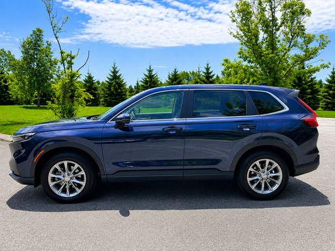 Used 2024 Honda CR-V EX image 2