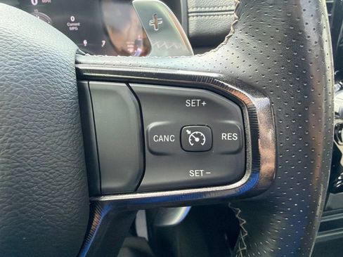 Used 2023 RAM 1500 Laramie AWD/4WD image 25