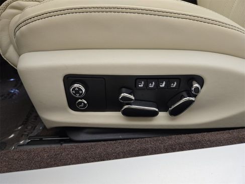 Used 2023 Bentley Continental GT Mulliner image 37