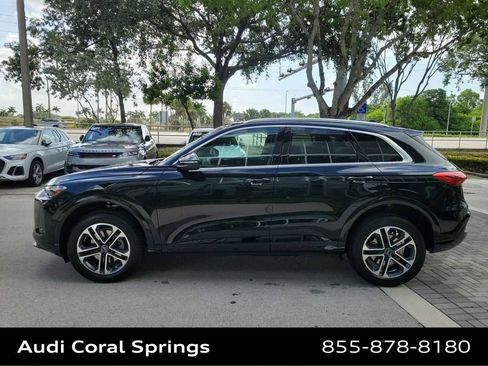 Used 2025 Audi Q5 Premium w/ Convenience Package AWD/4WD image 5