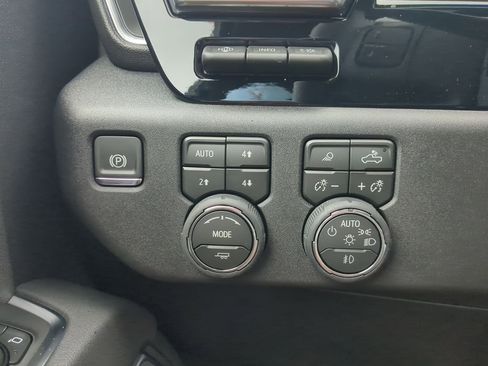 New 2026 Chevrolet Silverado 2500 High Country w/ Technology Package image 18