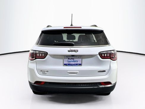 Used 2023 Jeep Compass Latitude w/ Convenience Group AWD/4WD image 6