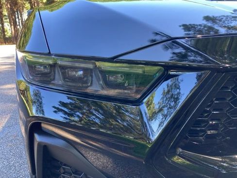 Used 2025 Ford Mustang GT Premium image 9