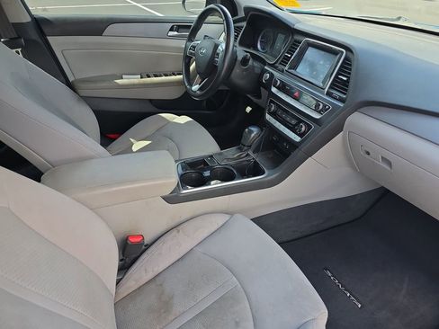 Used 2018 Hyundai Sonata SEL FWD image 17