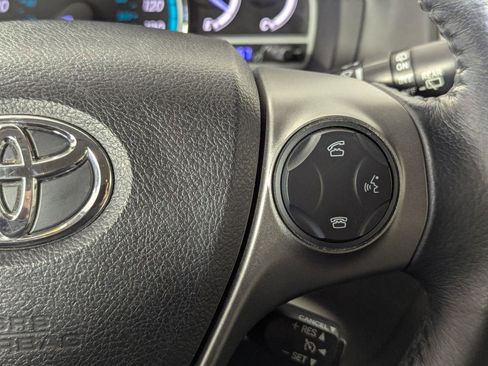Used 2014 Toyota Venza XLE FWD image 36
