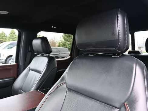 Used 2021 Ford F150 Lariat w/ Equipment Group 502A High image 17