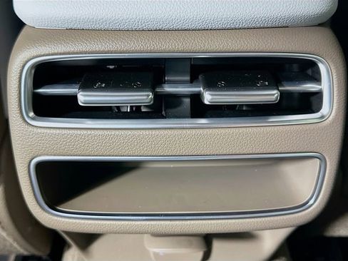 New 2026 Genesis GV70 2.5T Advanced image 18